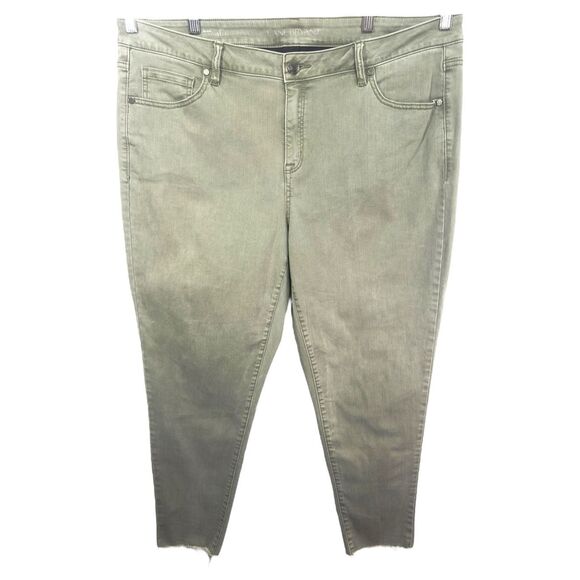 Lane Bryant Plus Size 18W Jeans Green Super‎ Stretch Mid Rise Ankle Raw Hem 741 - Picture 1 of 10